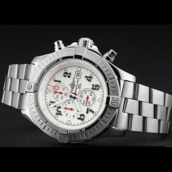 Breitling Avenger new57464