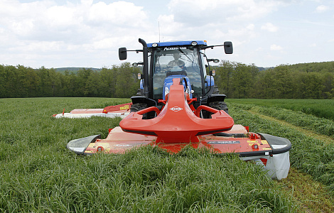 Потрійна комбінація дискових косарок-плющилок