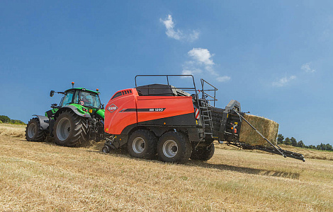 Прес-підбирач тюковий